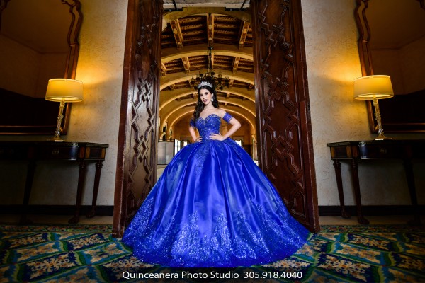 Quinceanera in blue dress at The Biltmore Hotel, Photo by Quinceanera photo studio (304) 918-4040