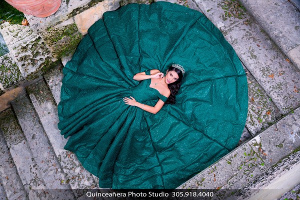 Stunning Quinceanera Photo Studio, Capturing Memorable Moments